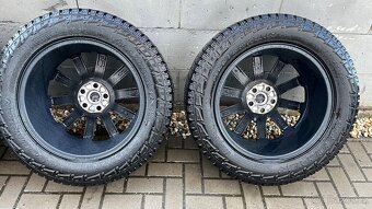 Sada R20 - LR Range Rover l322 s AT pneu - 6