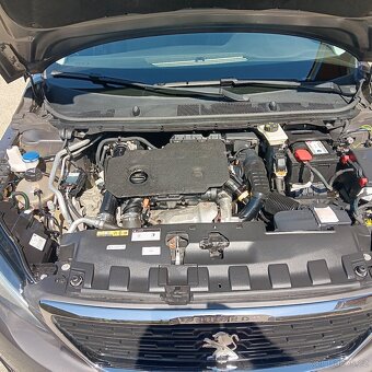 Prodám peugeot 308 II SW T9 1,5 blue HDi 96kw r.v 10/2018 - 6