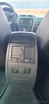 Škoda Octavia 2 face LaK 2009, 2.0 tdi 103kw - 6