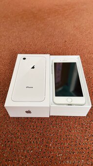 iPhone 8 64GB - 6