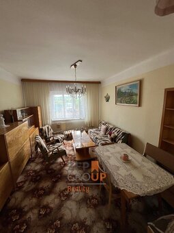 Prodej rodinného domu o rozloze 357 m2 - Podbřežice - 6