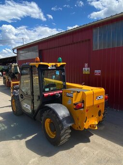 Teleskopický manipulátor JCB 525-60 - 6