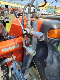 KUBOTA GL301D s čelním nakladačem - 6