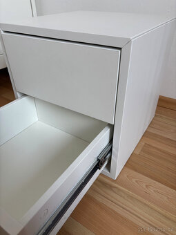 Nástěnná skříňka/komoda EKET (IKEA) - 6