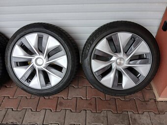 TESLA Y ORIGO ALU R19  pneu 255/45 R19 - 6