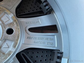 Alu kola na Fabia 4, s letními pneu 195/55 R16 s aero kryty - 6