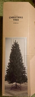 Vánoční stromek 180cm, včetně LED osvětlení, pěkný. - 6