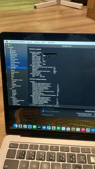 MacBook Air 2020 i5 8GB RAM 512GB - 6