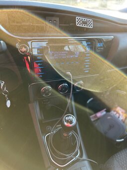 Toyota Corolla 1.6 ValveMatic - 6