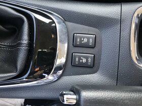 Nissan Pulsar 1,5DCI 81kW 2017 NOVY, jen 5km - díly - 6