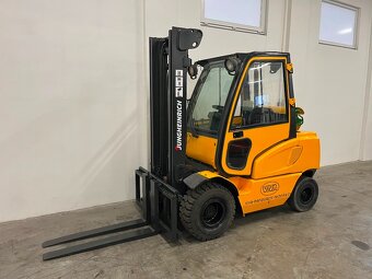 JUNGHEINRICH TFG 30 BK vysokozdvižný vozík (01418) - 6