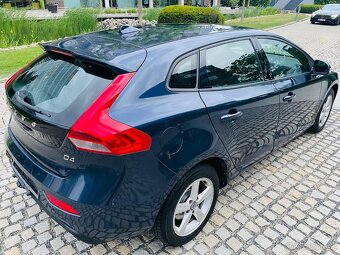 Volvo V40 2.0D3 130KW 5V MANUÁL KAMERA ODPOČET DPH 1 MAJITEL - 6