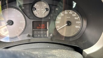 Berlingo 1.6 hdi 68KW multispace 2x šoupačky - 6