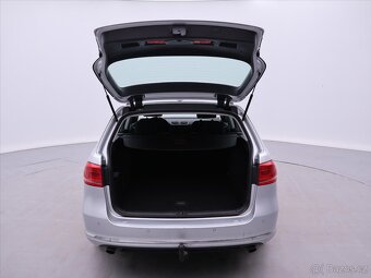 Volkswagen Passat 2,0 TDI 130kW DSG 4Motion (2013) - 6