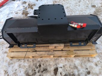 Rotavator na bagr a smykáč - 6
