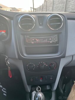 Dacia Sandero 1.2 16V  Benzín 55kw 2014 - 6