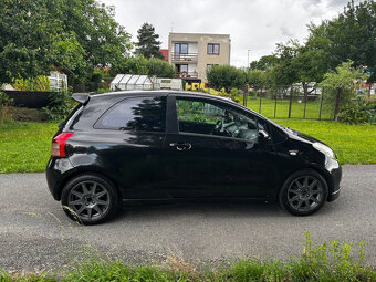 Toyota Yaris 1.3 VVT-i 63kW, SPORT, ALU, Klima - 6