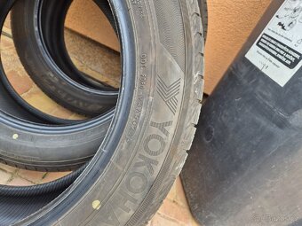 Prodám pneumatiky Yokohama 235/55/R19 101V Avid GT - 6