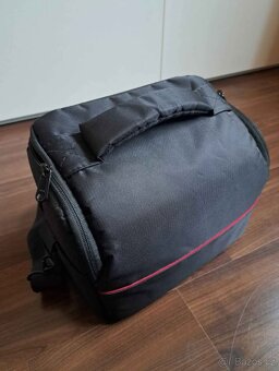 CANON EOS 650D s příslušenstvím, pěkná - 6