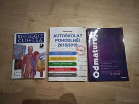 Velké množství učebnic pro střední školy - 6