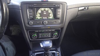 ŠKODA SUPERB II SEDAN 1,8TSi118kw,rv2009,DSG,XENONY - 6