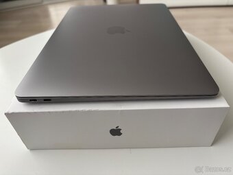 Apple MacBook Air 13 2018 - 6