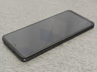 Samsung Galaxy A33 5G černý - 6