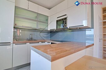 Pronájem bytu 64 m² s terasou 100 m² - 6