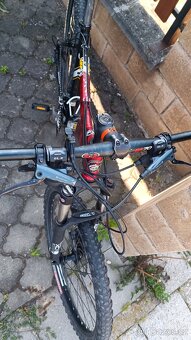 Horské kolo Mongoose Pro Newman 7.1 26" - 6