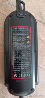 Nabíječka, nabíjecí kabel Typ 2 11kW 3F/1F, držák na zeď - 6