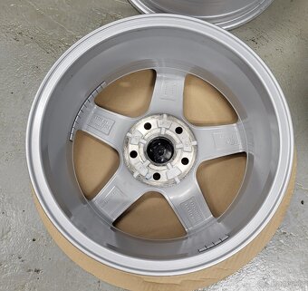 Originál 16" Volkswagen Aspen 5x112 Golf 7 7,5 - 6