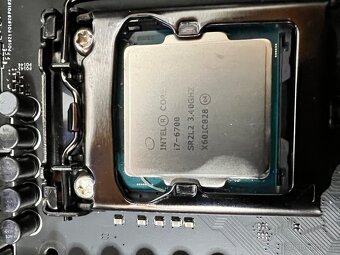 I7 6700 s Asus ROG Maximus VIII Ranger - 6