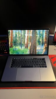 MacBook Pro 2018 - 6