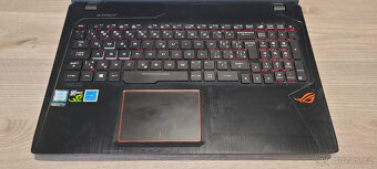 Asus ROG,i7-7700HQ 4/8x 3,80GHz, 16GB DDR4, 256+512GB SSD,4G - 6