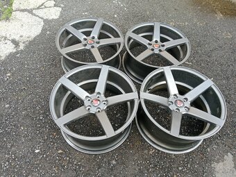 Kola R20 vossen dvourozmer 5x114.3 - 6