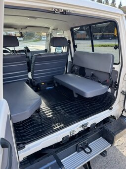 Toyota Land cruiser  HZJ 71 - 6