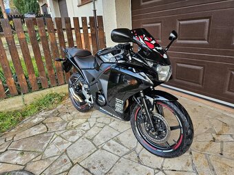 Honda CBR 125R – 2012 - 6