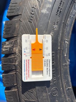 195/65R16C 104/102T - 6