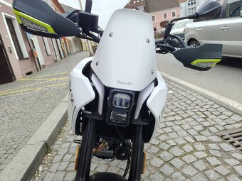 Benelli BKX 125, záruka 4 roky, - 6