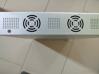UniFi SWITCH-24 500W - 6