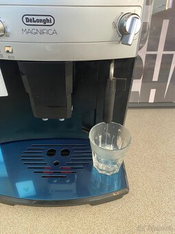 Delonghi Magnifica ESAM 02.110 S + návod - 6