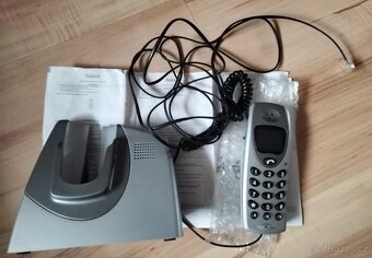 NOVÝ telefon na pevnou linku se stojánkem - 6