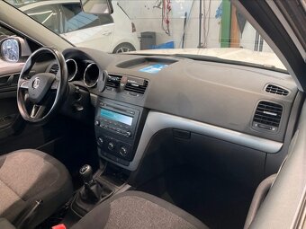 Prodám Škoda Yeti Adventure 2.0 TDi 81 kW - 10/2014 - 6