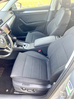 Škoda Superb 2.0 TDI 140kw 4x4 DSG 2019 - 6