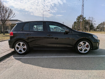 Volkswagen Golf, GTI 2.0 TSI 155 kW - manuál - 6
