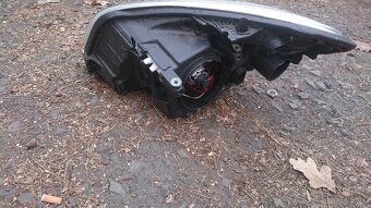 Skoda Roomster,Fabia 2 Světla na opravu - 6