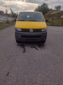 Volkswagen Transporter T5 2.0TDI - 6