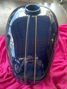 Predám repasovaná(vyliata) nádrž JAWA 250 350 panelka - 6