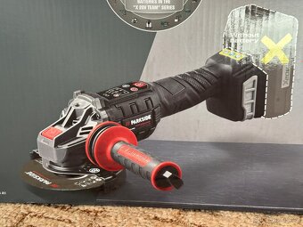 Aku úhlová bruska Parkside|+4Ah baterie,rychlonabíječka - 6