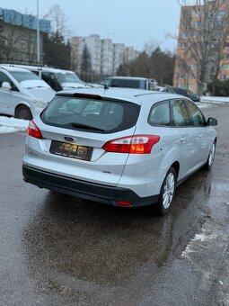 Ford Focus 1.6tdi manual - 6